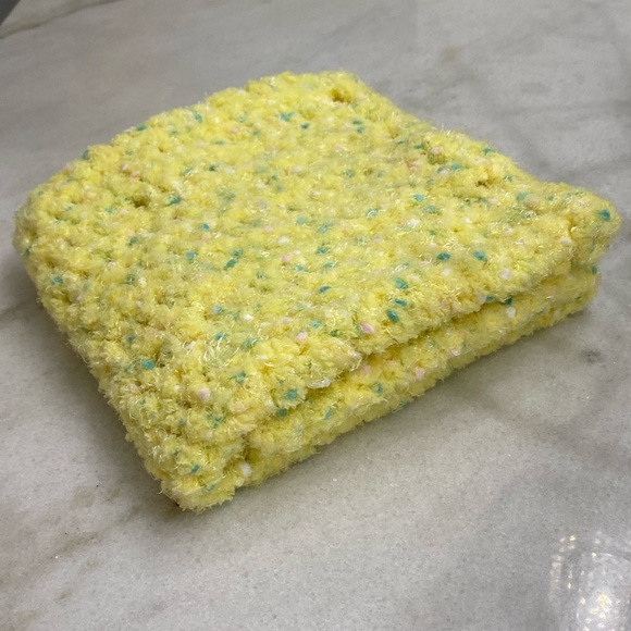 Dog Blanket Pet Lovey, Cat Blanket, Nesting, Security Crochet - Picture 4 of 4